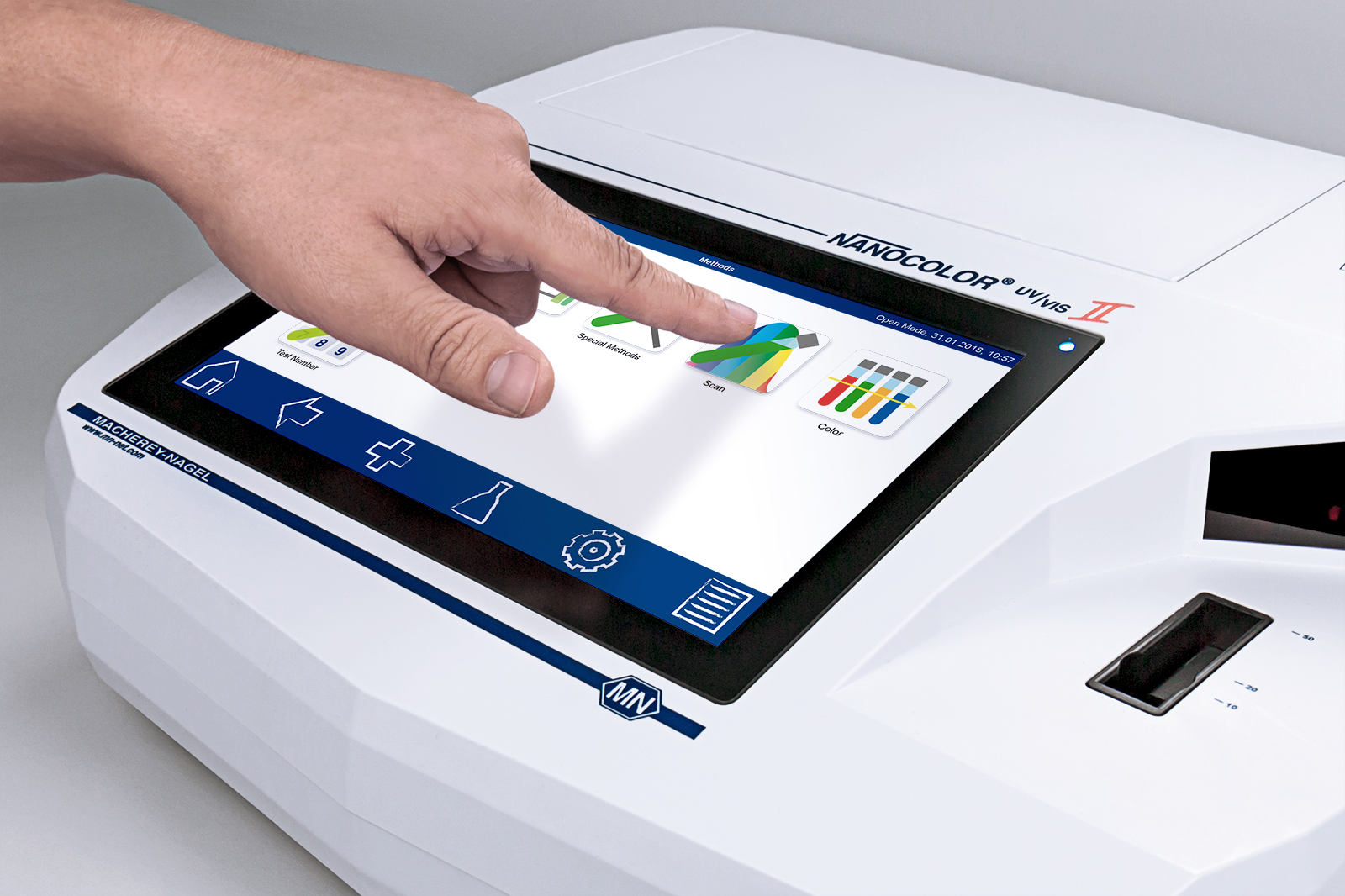 919600.1 5 NANOCOLOR UVVISIIDisplay Hand